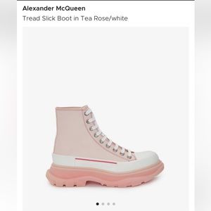 Alexander McQueen | 35
Tread Slick Boot in Tea Rose & White